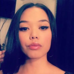 Meet your Posher, Jenny